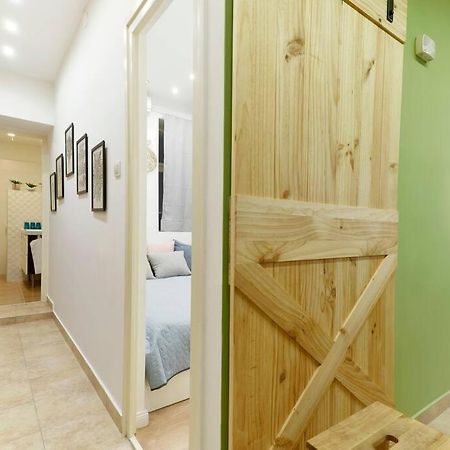 Downtown Island Of Peace By Nw Apartment Budapest Luaran gambar